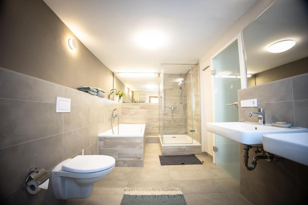 Villa Vanilla Im Burgdorf 11 P. Neidenstein Bagian luar foto